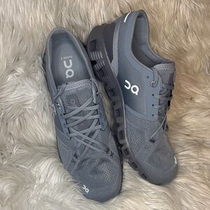 On Cloud x3 Running Men's Ultra lightweight Sneakers in Gray